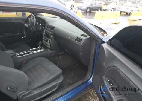 2010 Dodge Challenger Se z USA, uszkodzony, nr VIN 2B3CJ4DV8AH189602